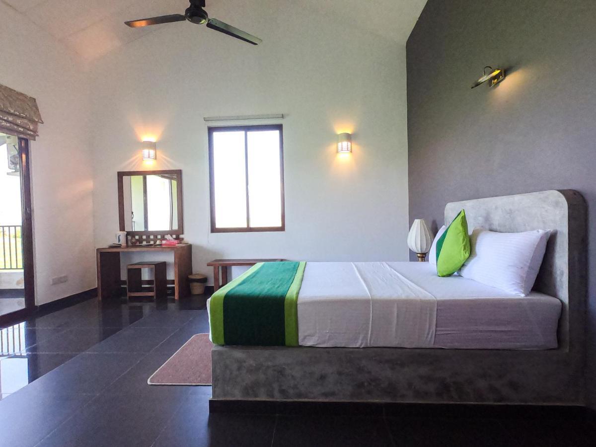 Akash By Dbi Hotell Gampaha Eksteriør bilde
