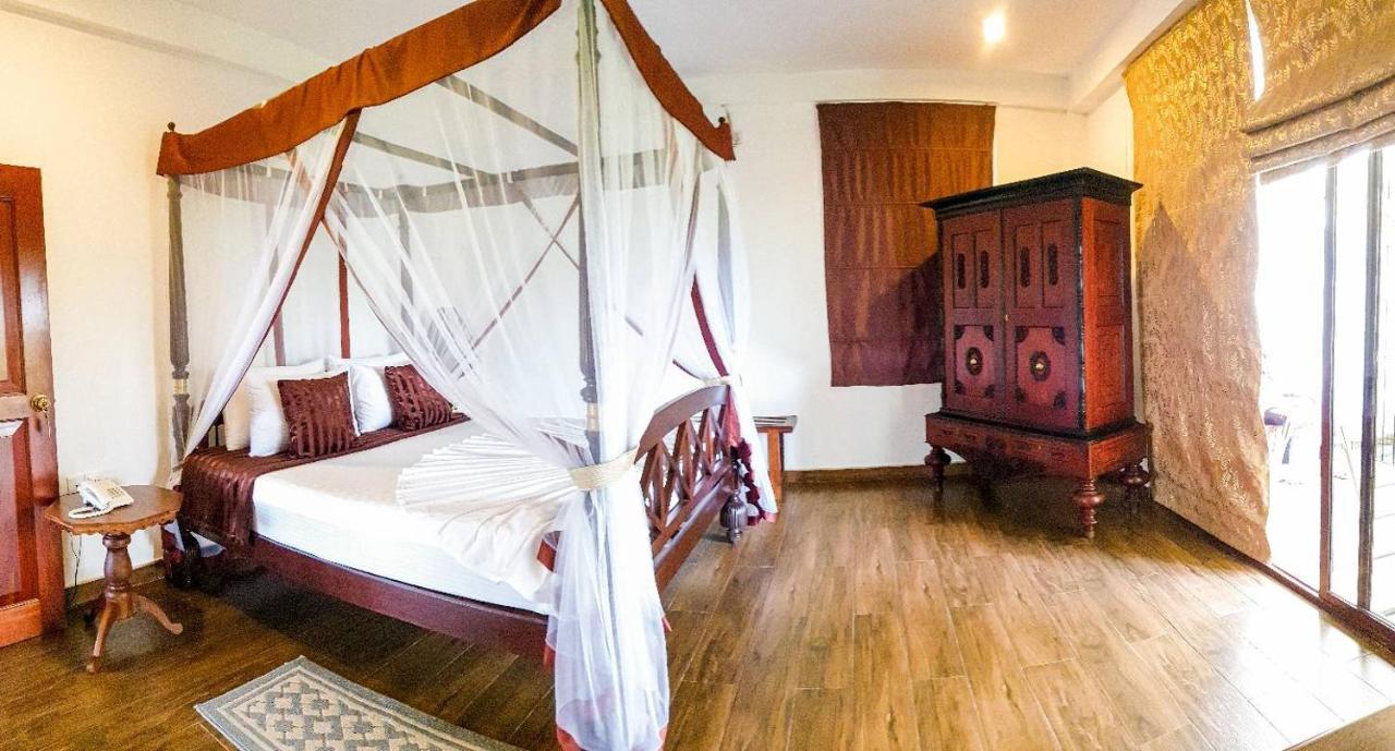 Akash By Dbi Hotell Gampaha Eksteriør bilde