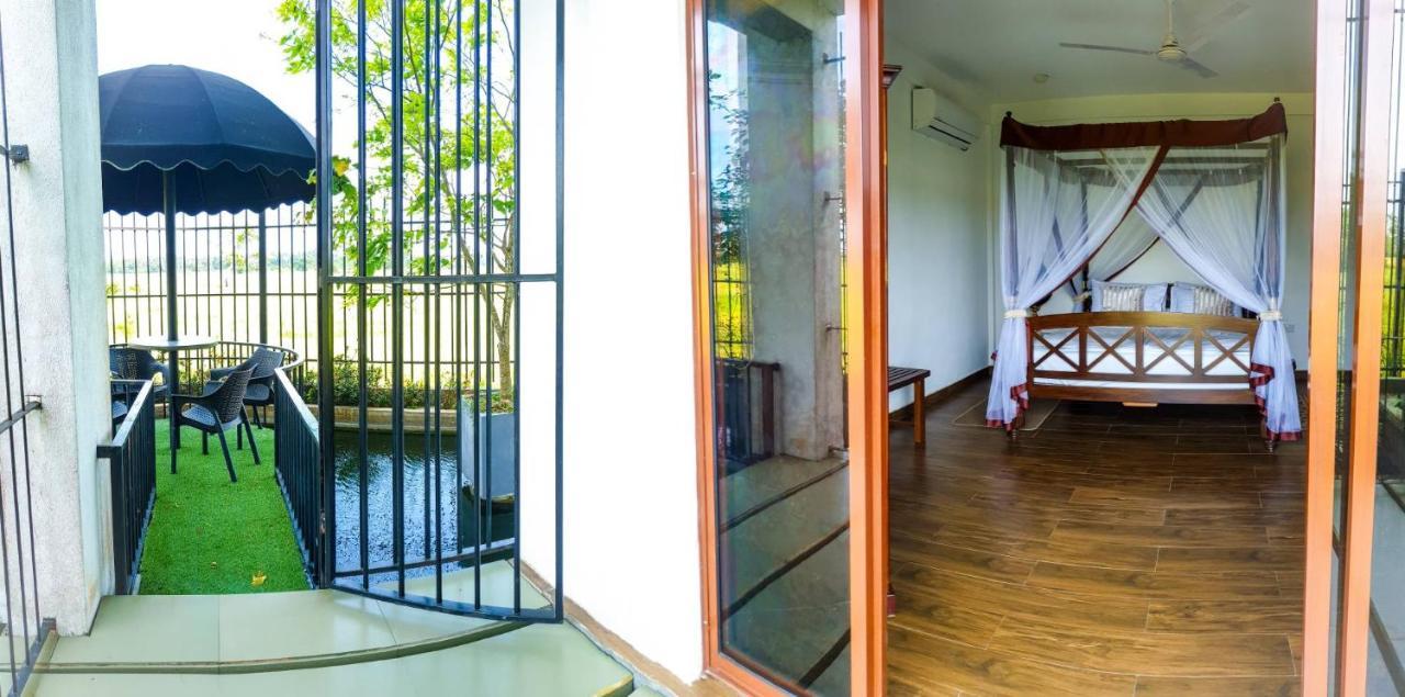 Akash By Dbi Hotell Gampaha Eksteriør bilde