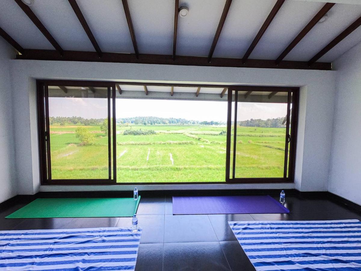 Akash By Dbi Hotell Gampaha Eksteriør bilde